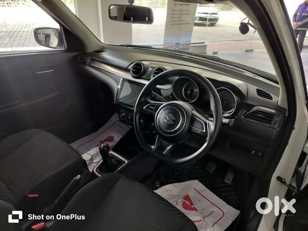 Maruti Suzuki Swift Vxi 2023 Petrol 13000 Km Driven