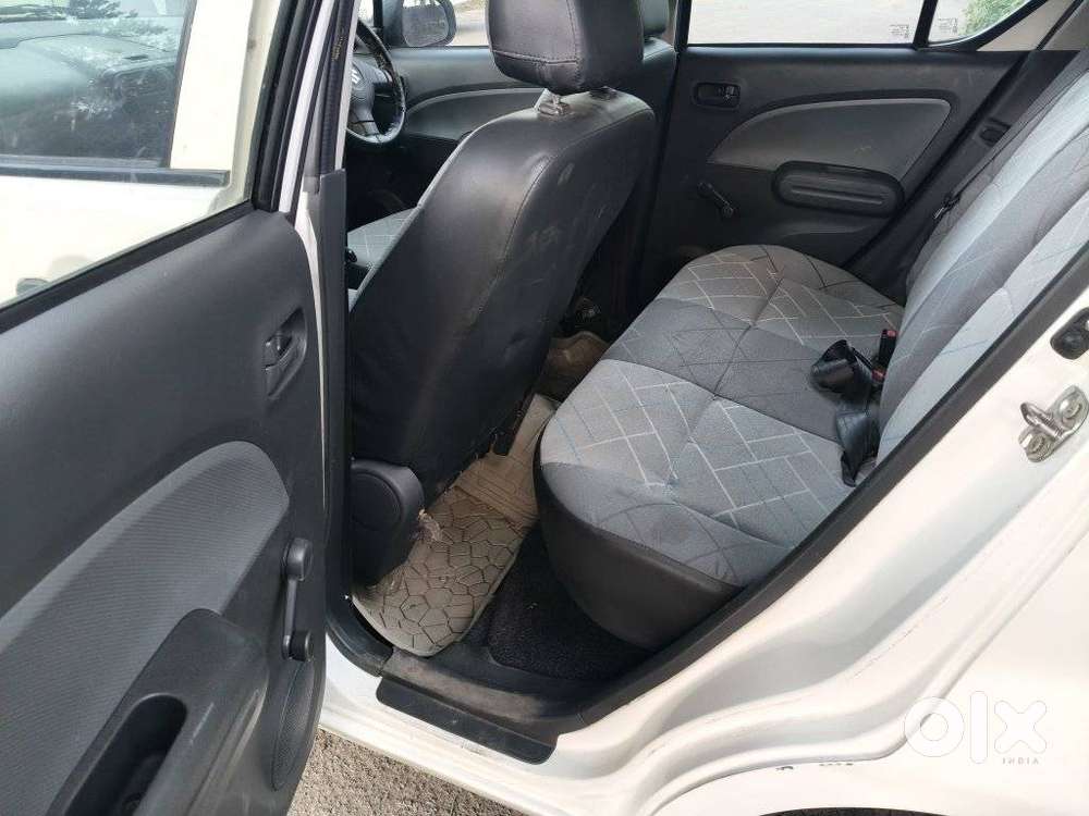 Maruti Suzuki Ritz Lxi, 2012, Petrol