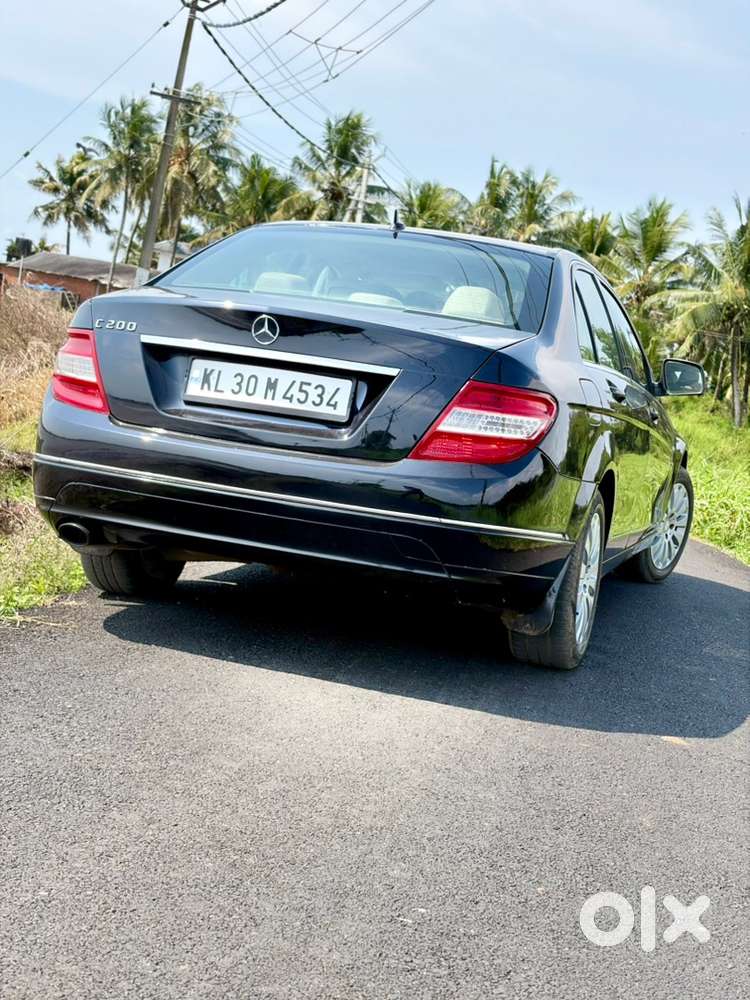Mercedes-benz C-class 2009 Petrol