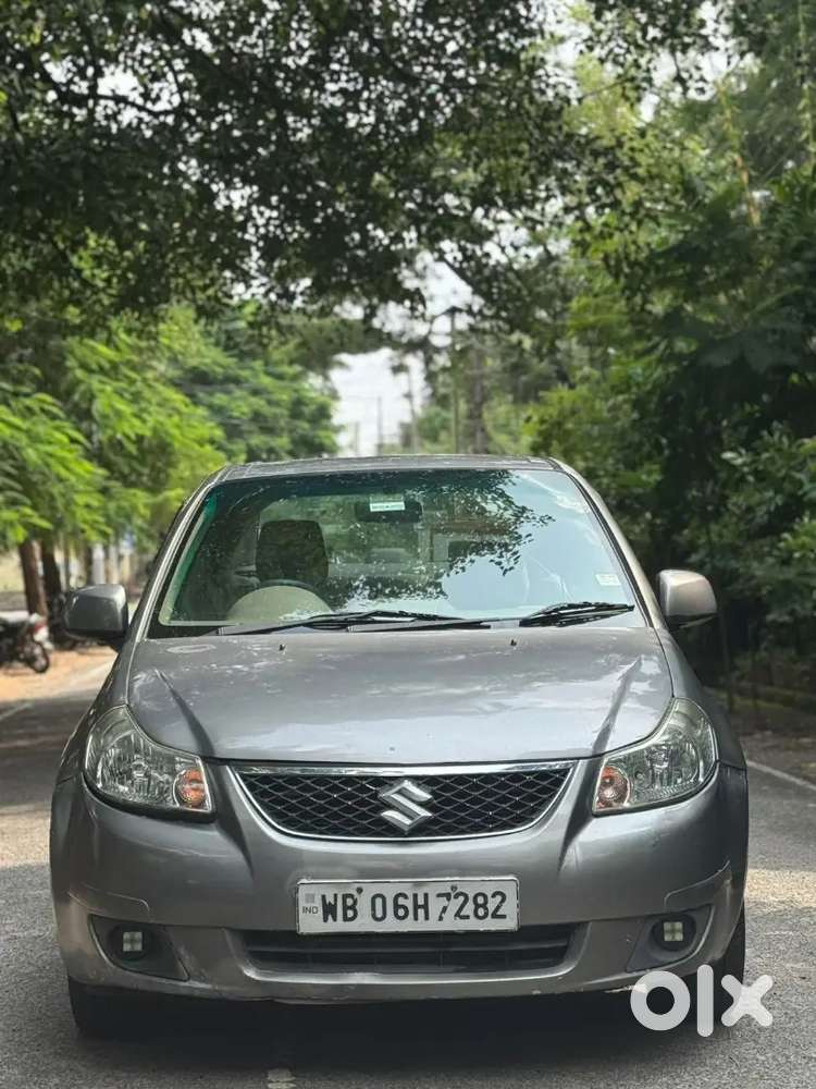Maruthi Suzuki.  Swift Sx4