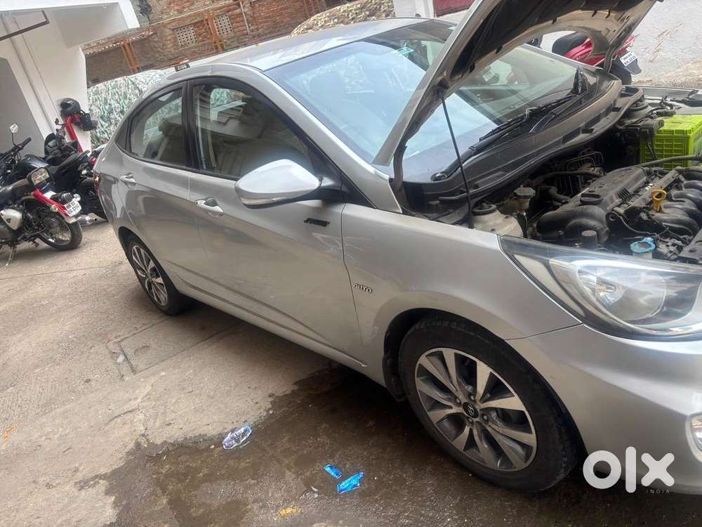 Hyundai Fluidic Verna 2015 Petrol Well Maintained