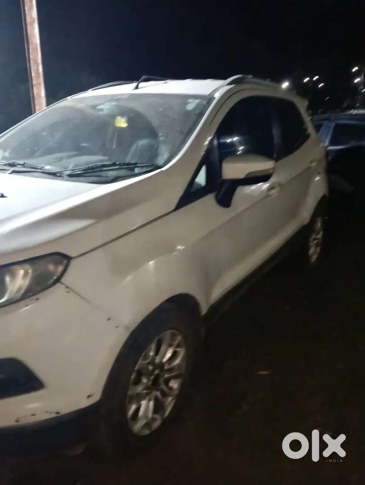 Ford Ecosport 2015 Diesel 195000 Km Driven