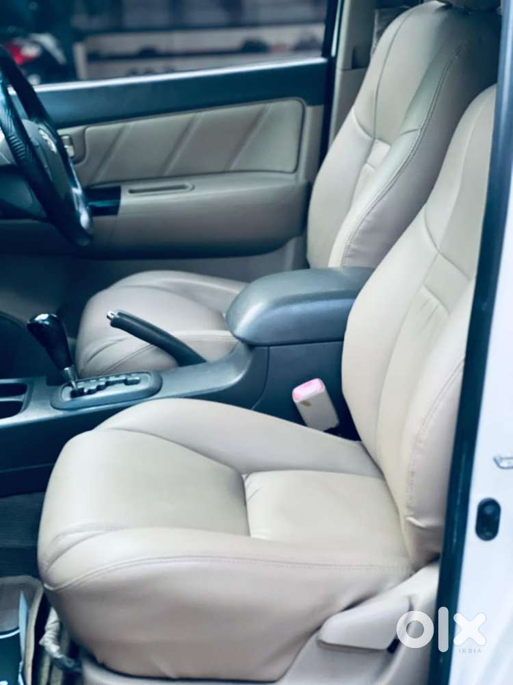 Toyota Automatic 2014 Km Driven