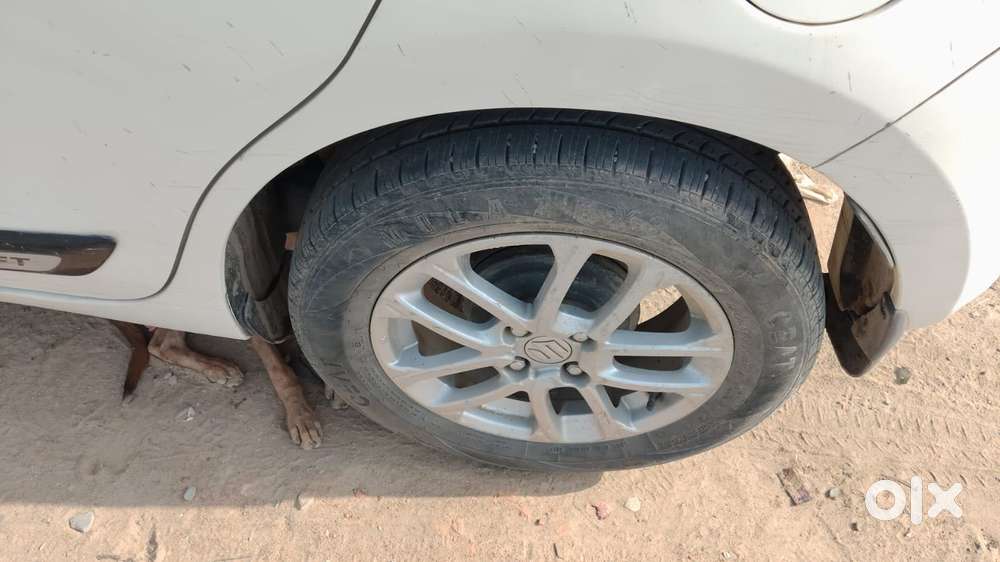 Maruti Suzuki Swift Vvt Zxi, 2020, Petrol