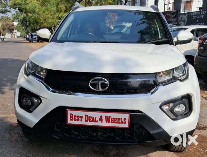 Tata Nexon 1.5 Revotorq Xm (s), 2023, Diesel