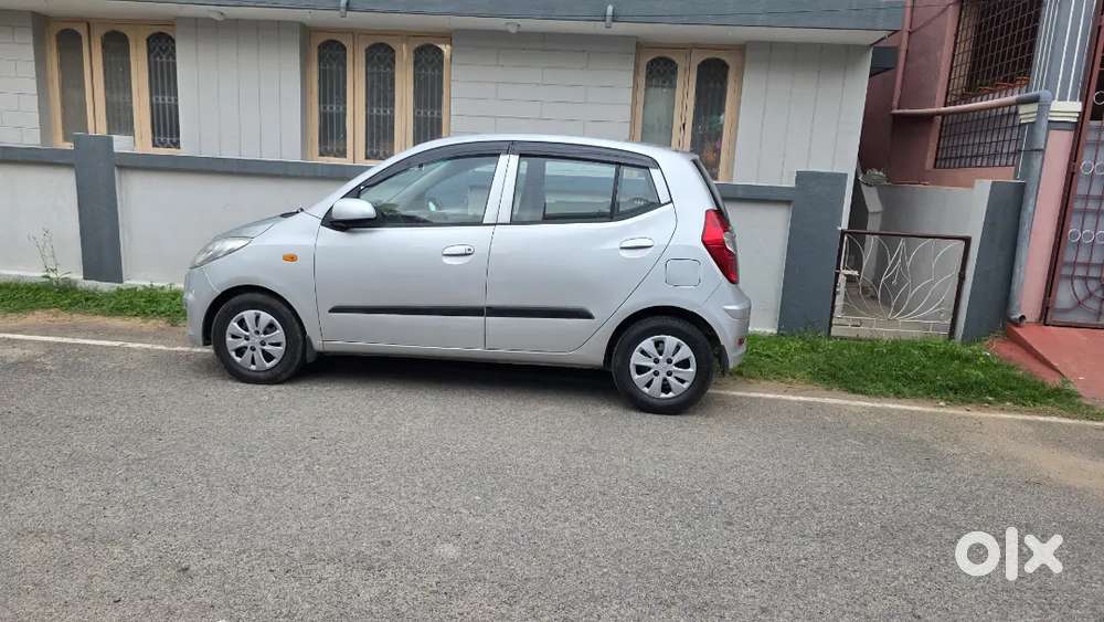 Hyundai I10 Petrol Manual 2012
