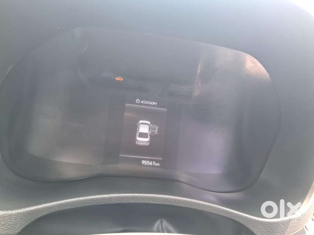Hyundai Verna 1.5 Sx Ivt, 2023, Petrol