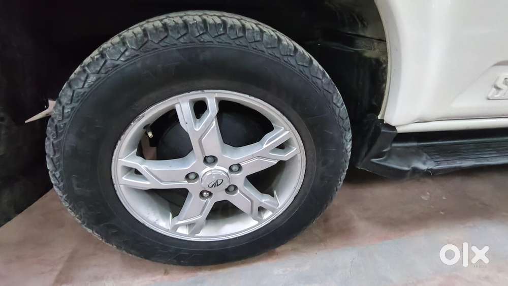 Mahindra Scorpio S8, 2016, Diesel