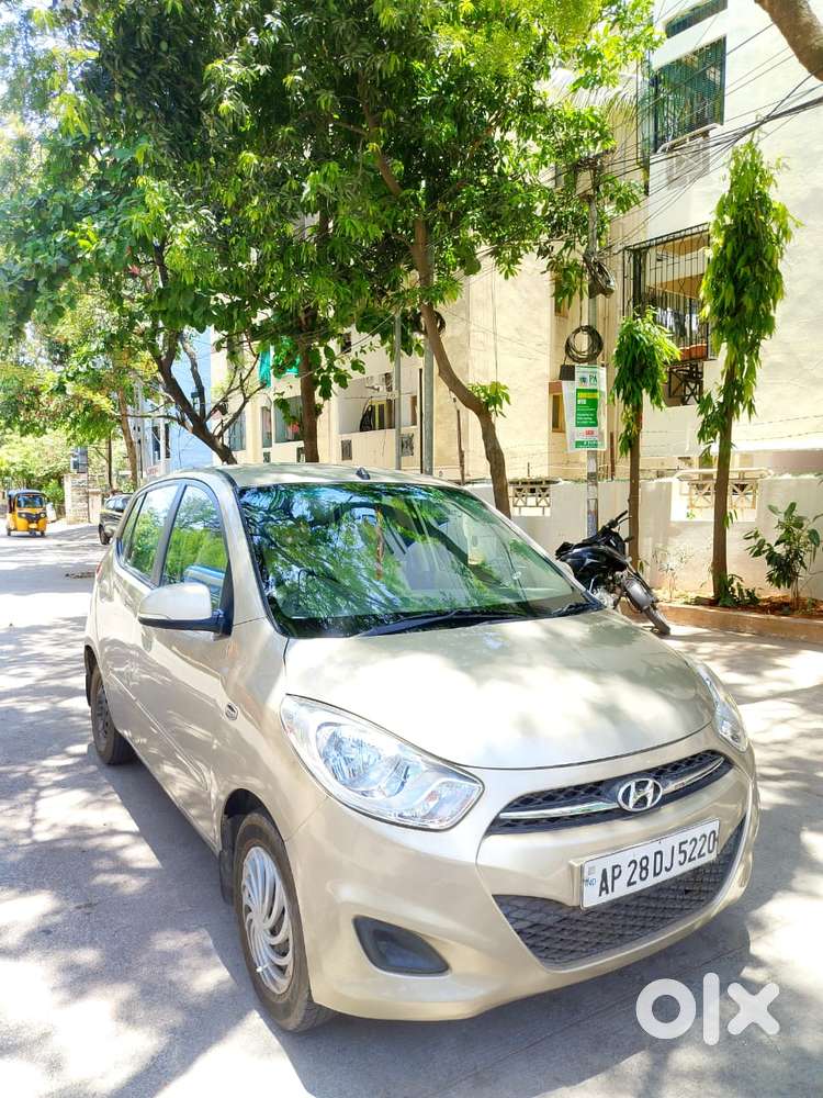 Hyundai I10 Sportz At, 2011, Petrol