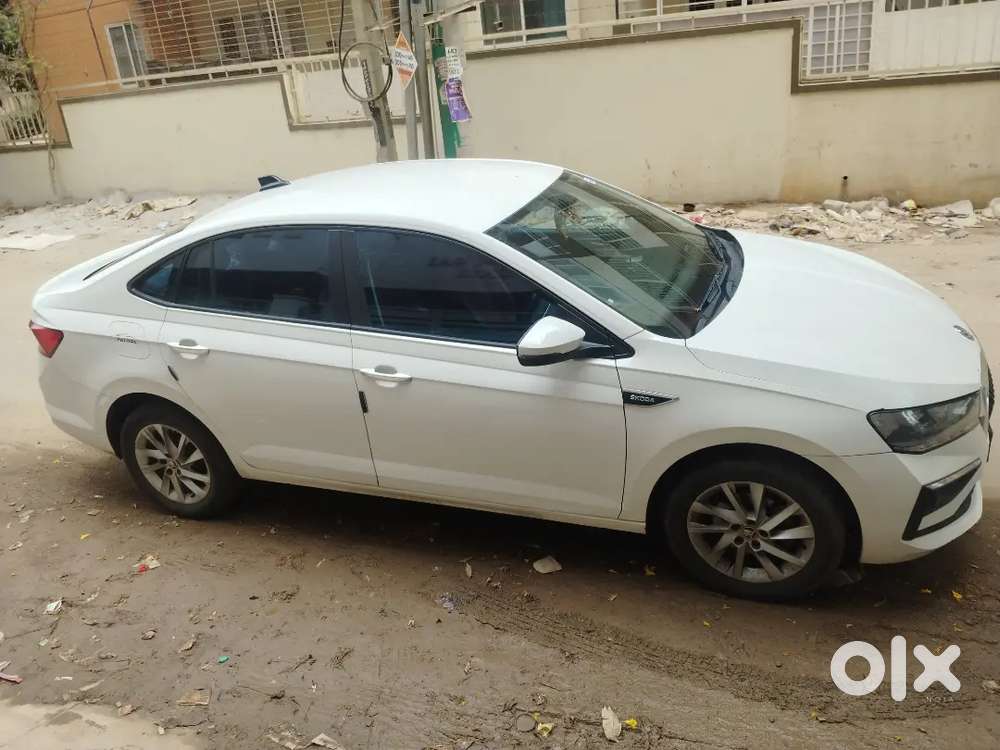 Skoda Slavia 2022 Petrol 35140 Km Driven.. Full Showroom Track