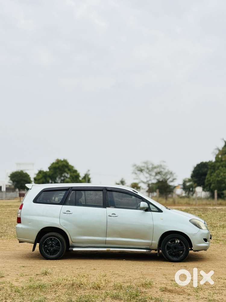 Toyota Innova 2.5 V 7 Str, 2006, Diesel