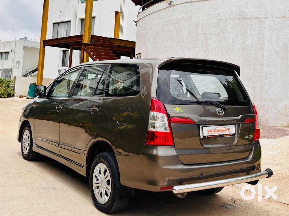 Toyota Innova 2.5 G (diesel) 7 Seater Bs Iv, 2015, Diesel