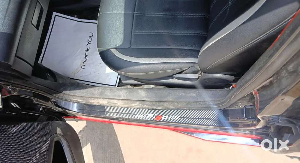 Diesel Titanium Ford Figo - 22 Milage