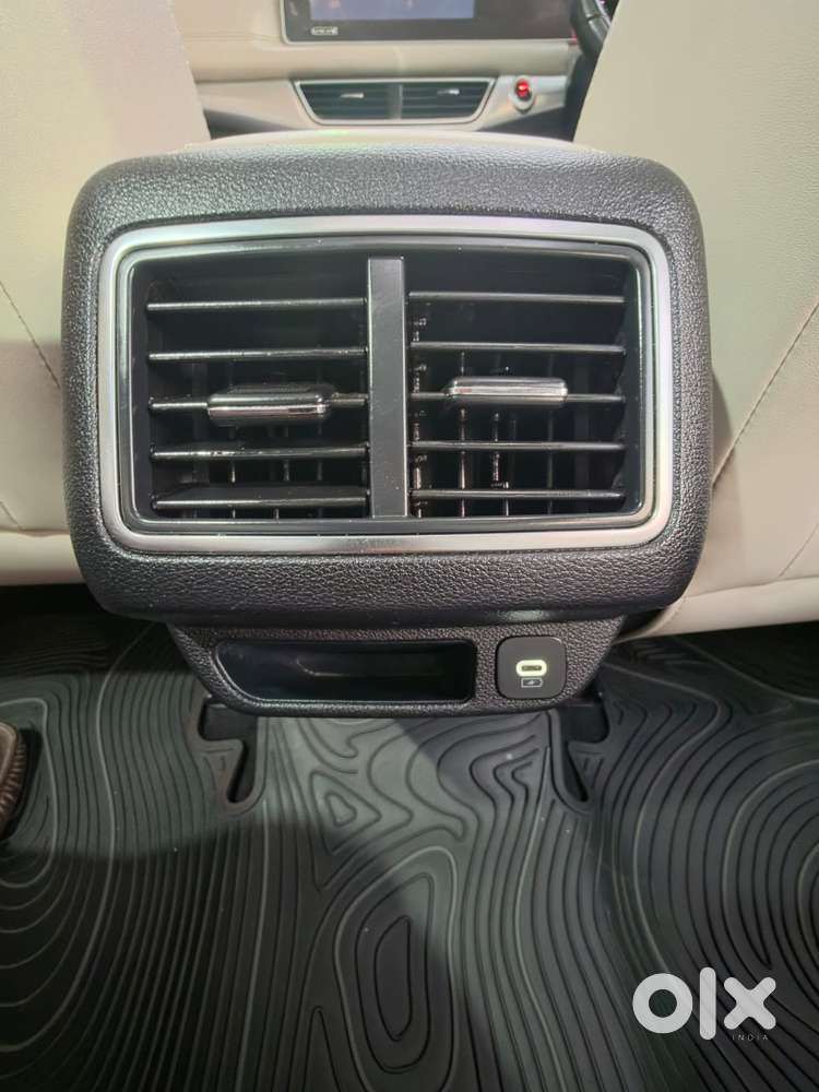 Mahindra Xuv700 2.2 Ax 7 Diesel At Luxury Pack Str, 2023, Petrol
