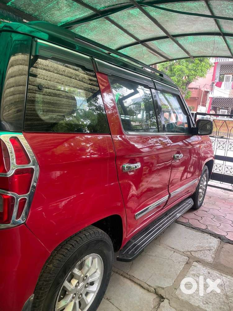 Mahindra Tuv 300 2018 Diesel Well Maintained