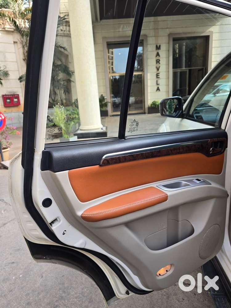 Mitsubishi Pajero Sport 2.5 Manual, 2013, Diesel