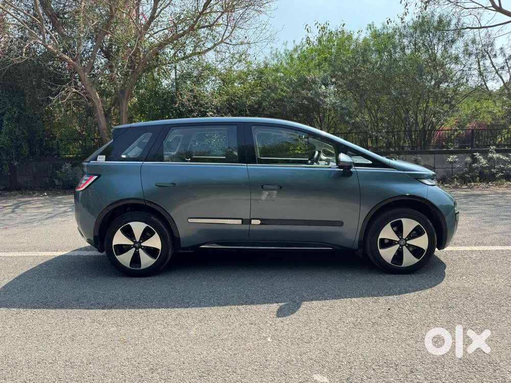 Mg Windsor Ev Essence, 2024, Electric