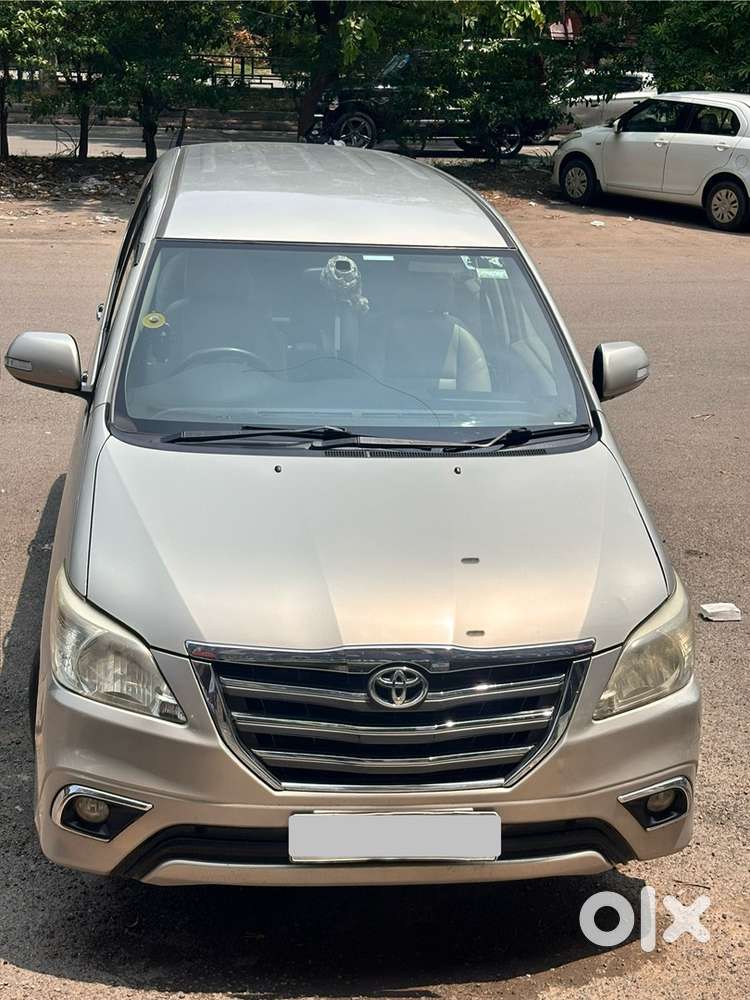 Toyota Innova Diesel 2016