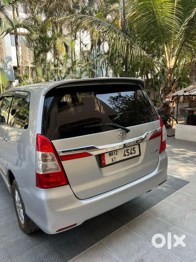 Toyota Innova 2014 Diesel 177000 Km Driven