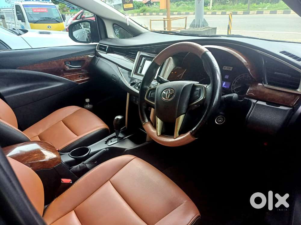 Toyota Innova Crysta 2.8 Gx At, 2016, Diesel