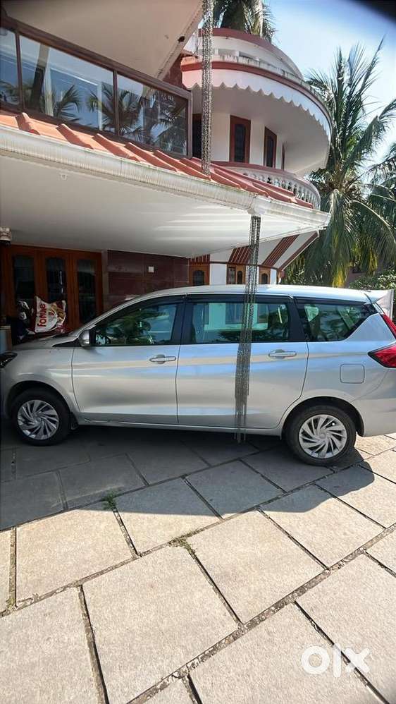 Maruti Suzuki Ertiga 2022 Petrol Well Maintained