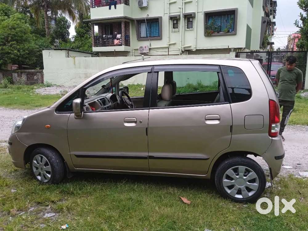 Maruti Suzuki Zen Estilo 2011 Petrol Well Maintained