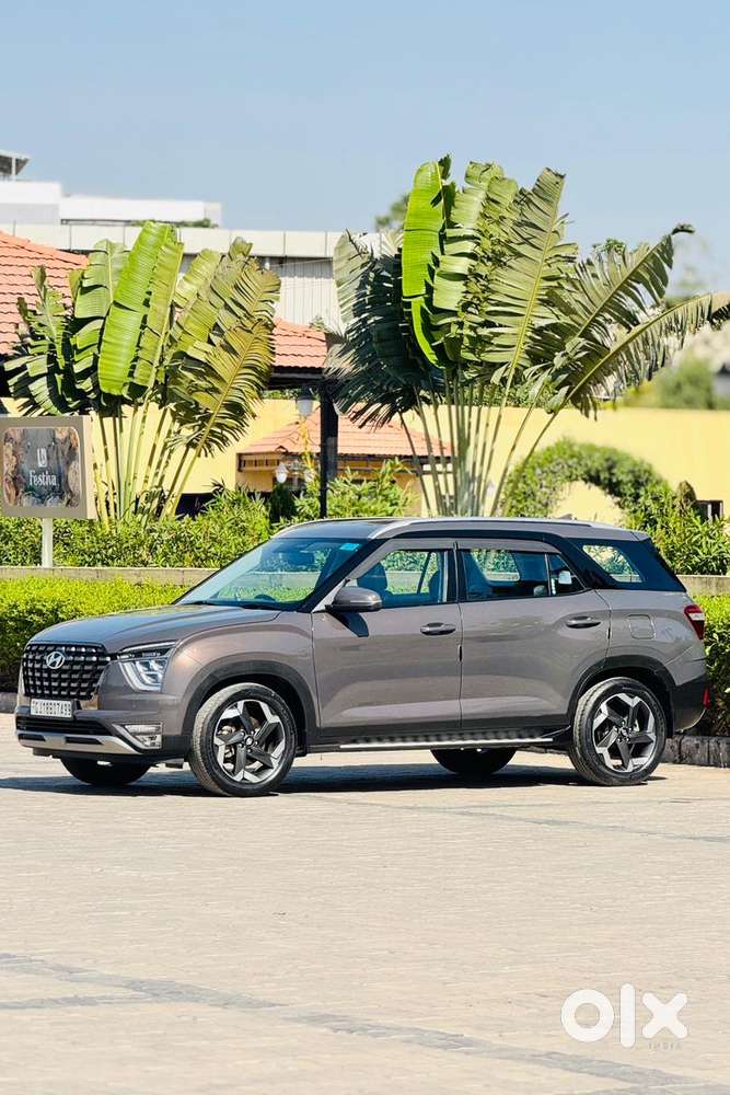 Hyundai Alcazar 2.0 Platinum (o) Petrol At 7 Str, 2022, Petrol