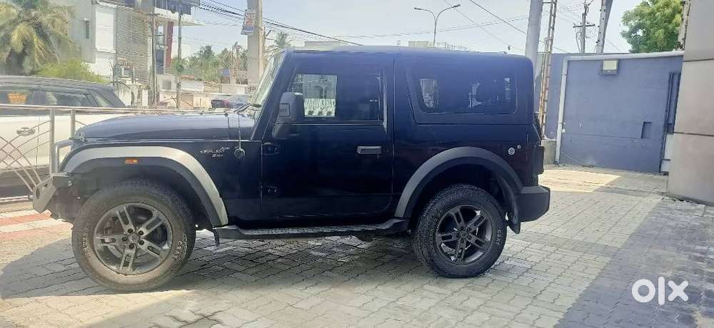 Mahindra Thar, 2022, Petrol