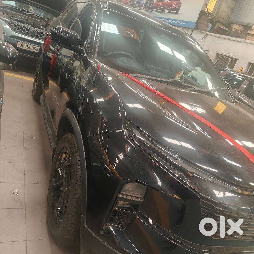 Tata Safari Adventure Plus Dark Edition At, 2024, Diesel
