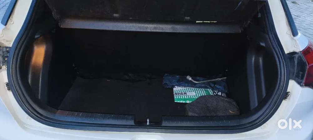 I20 Sports Delight Petrol 1st Owner With Record Running Bima Valid