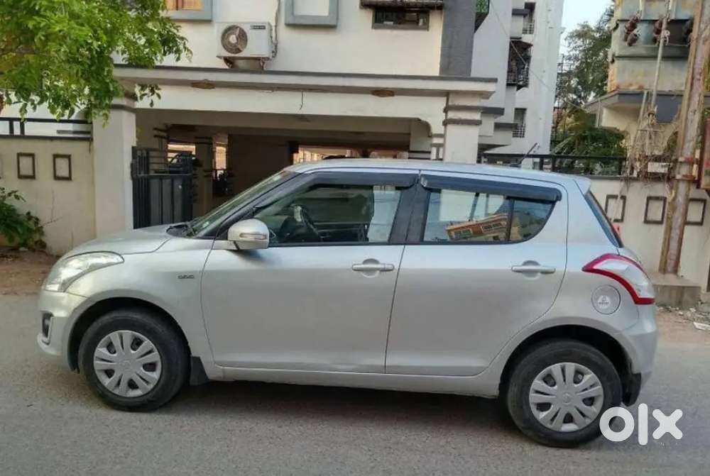 Maruti Suzuki Swift 2014 Year Variant Vxi Petrol Cng