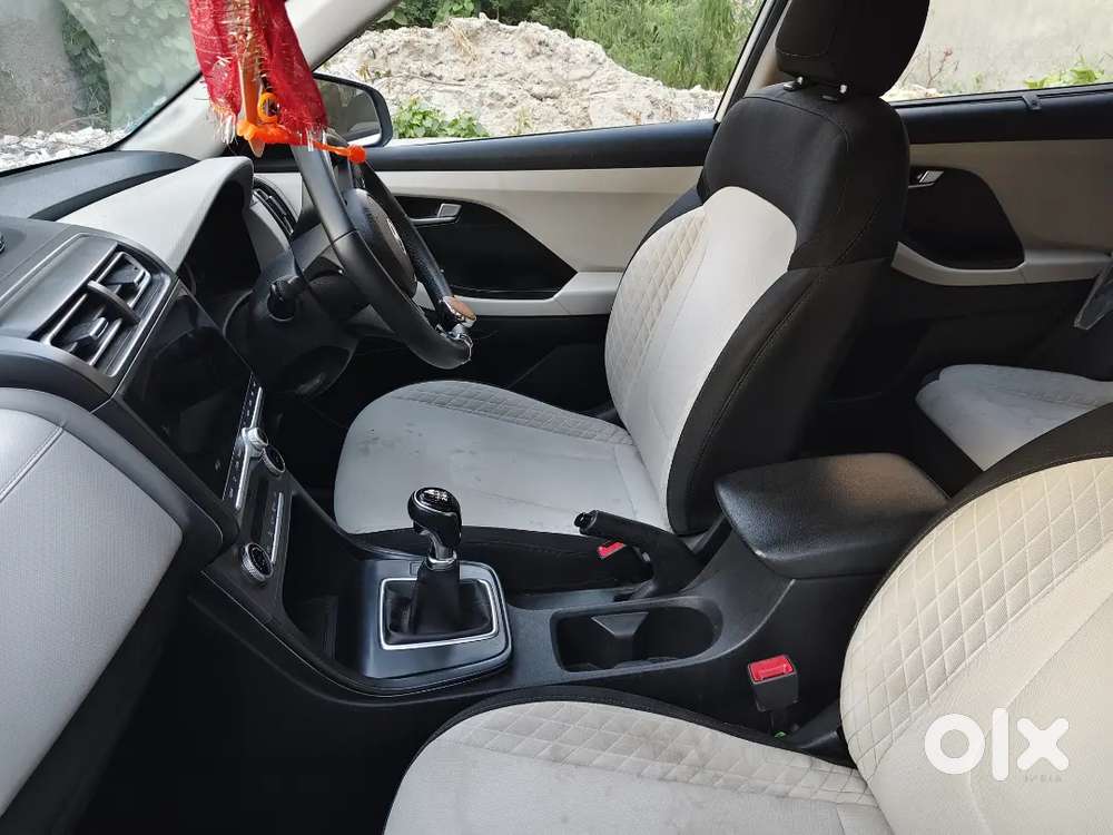 Creta 1.5 Mpi Mt Sx Petrol 30000 Km Driven