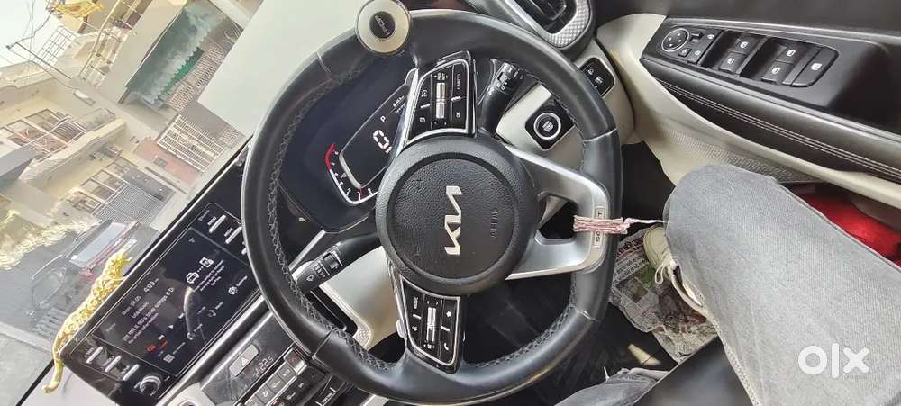 Fully Automati
Push Start 
Key Start 
Crush Control 
No Accident