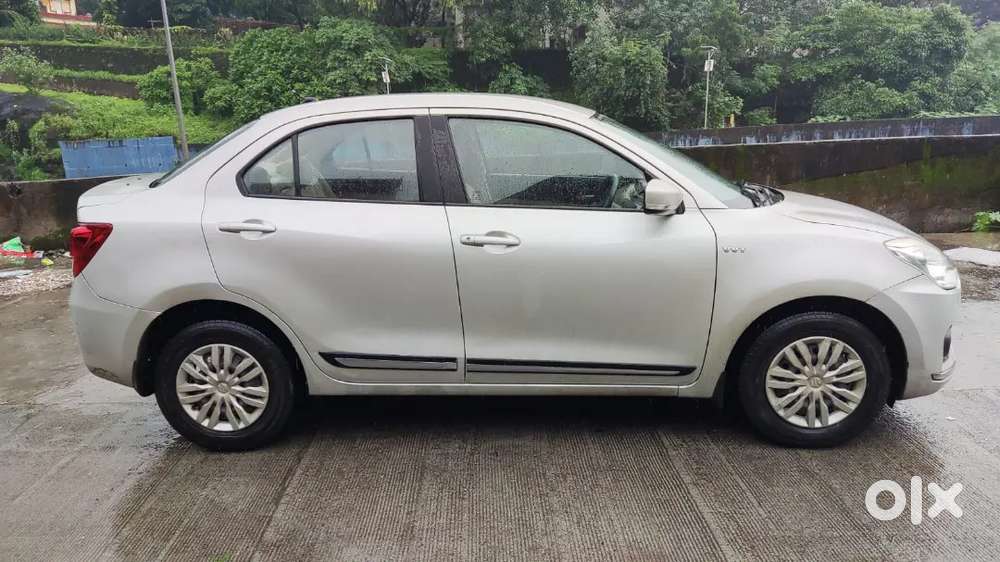 Maruti Dzire Vxi Amt 2018