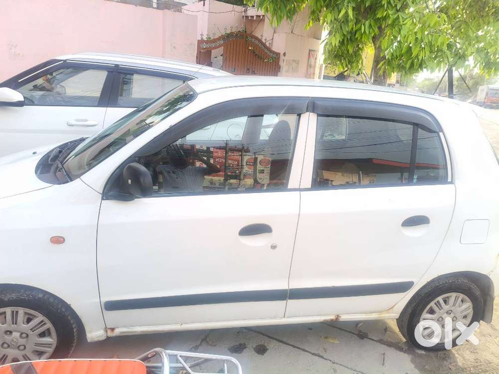 Cng Running Range 250 Km  One Cylinder Refill