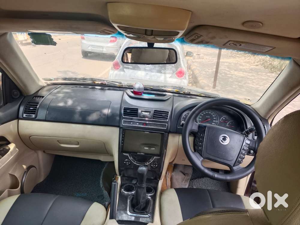 Mahindra Rexton, 2013, Diesel