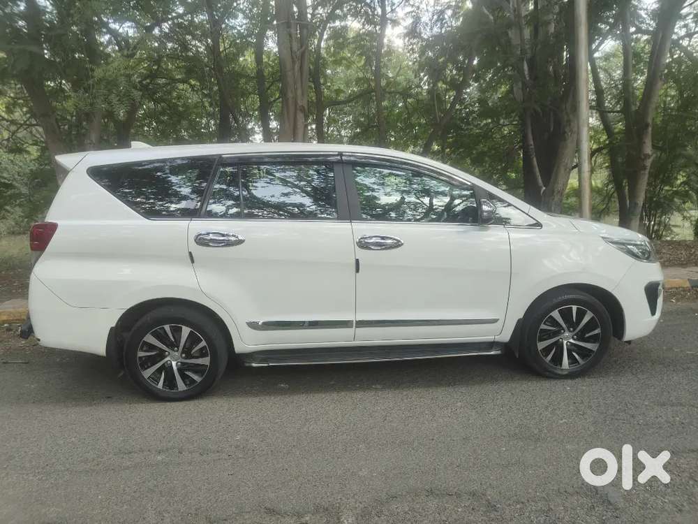 Toyota Innova Crysta 2022 Diesel Manual