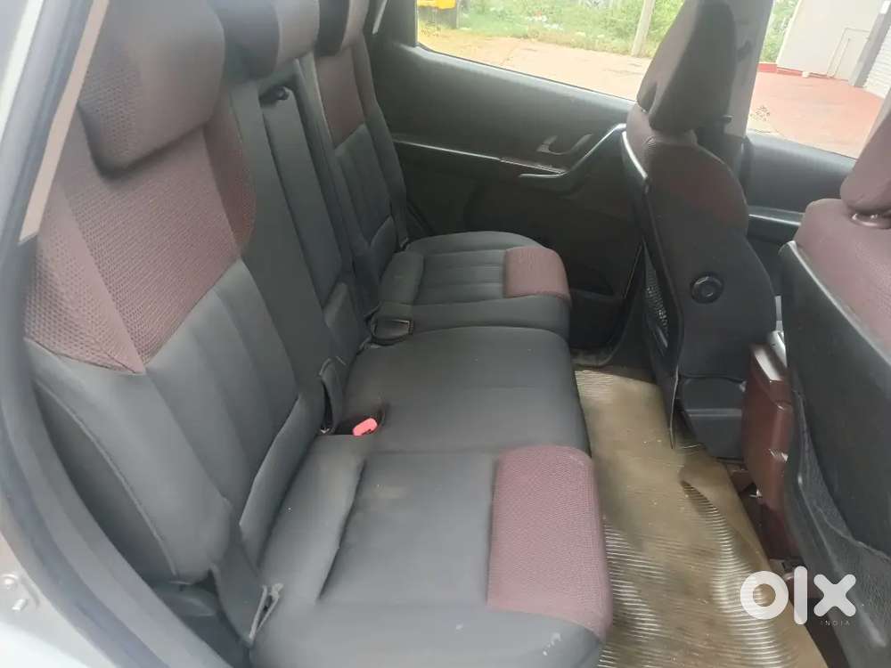 Mahindra Xuv500 Diesel 2012 Car