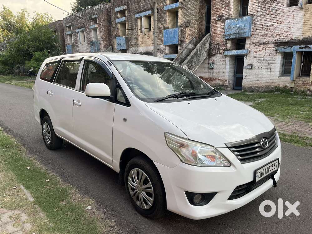 Toyota Innova 2.5 G (diesel) 7 Seater, 2012, Diesel