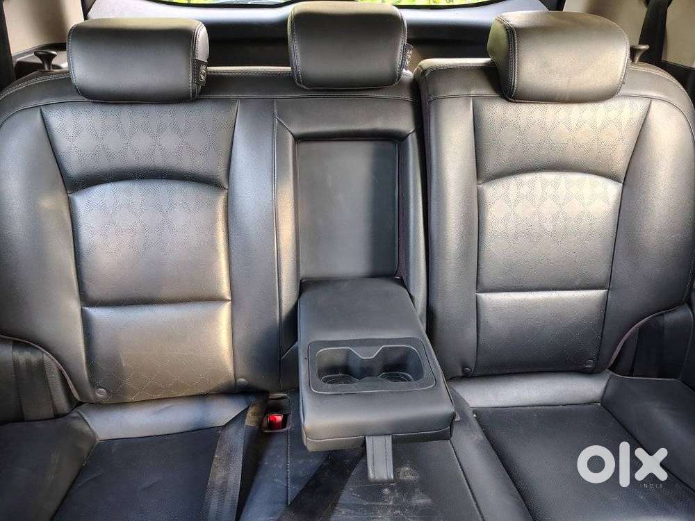 Mahindra Xuv400, 2023, Electric