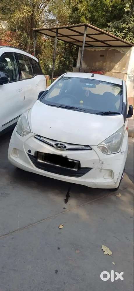 Hyundai Eon 2013 Petrol 74000 Km