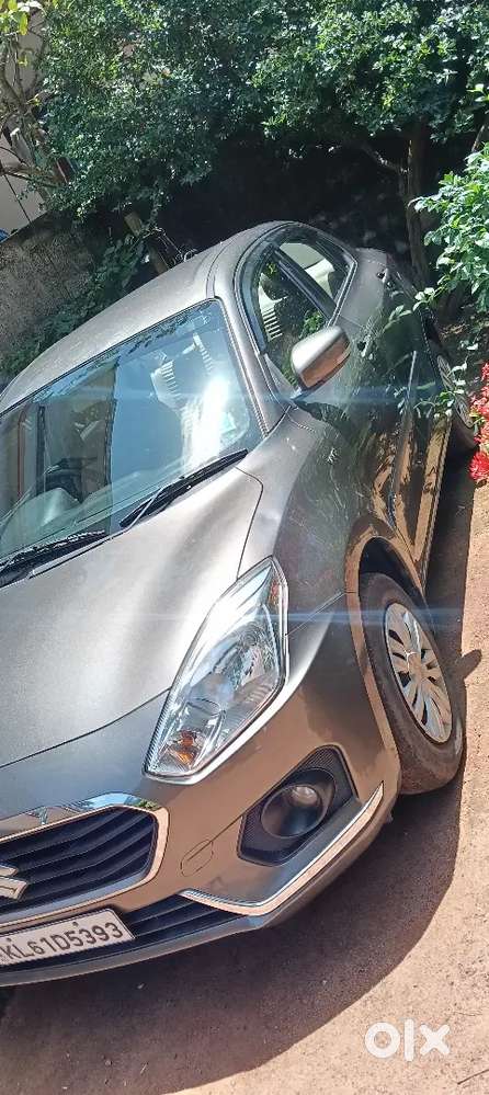 Maruti Suzuki Dzire 2018 Petrol 47500 Km Driven