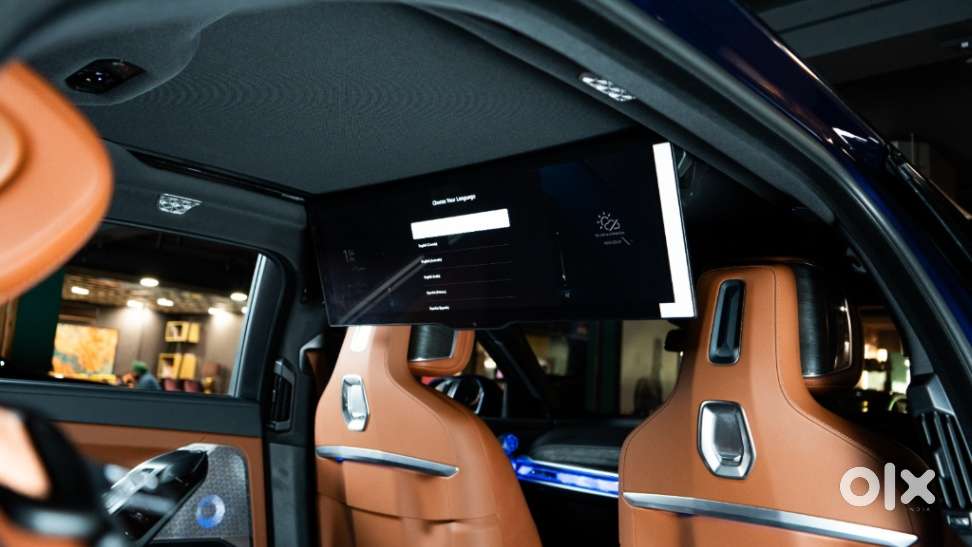 Bmw I7 Xdrive60, 2023, Electric