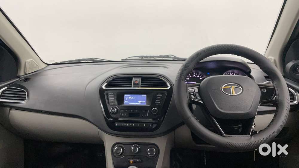 Tata Tiago Xza, 2018, Petrol