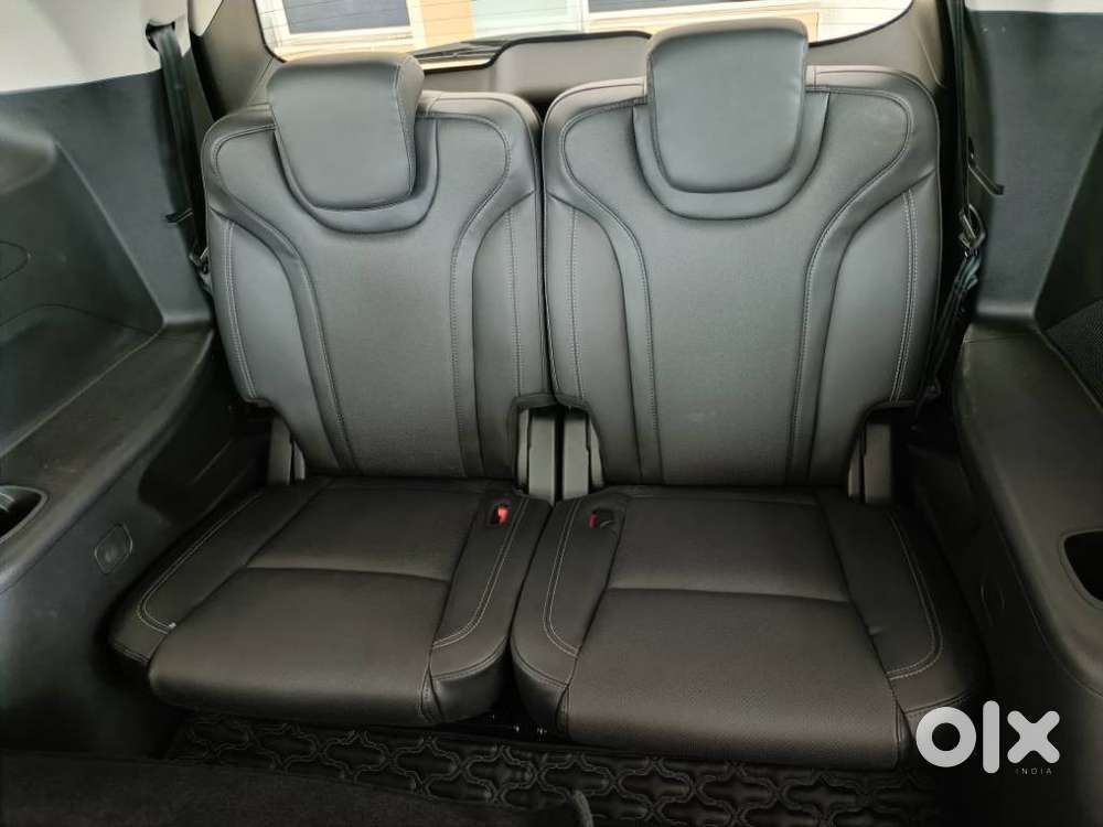 Mahindra Xuv700 2.2 Ax 7 Diesel At Luxury Pack Str, 2025, Diesel