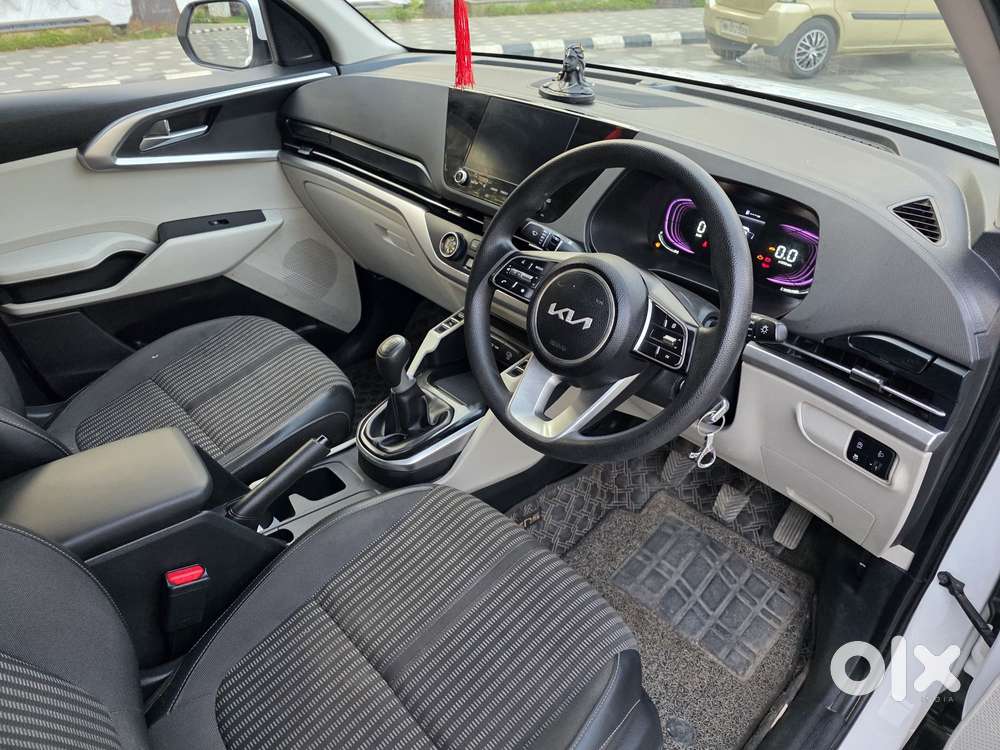 Kia Carens 1.4 Prestige Turbo 7 Str, 2024, Petrol