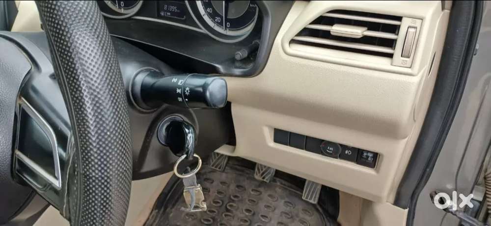 Maruti Suzuki Dzire 1.2 Vxi, 2022, Petrol
