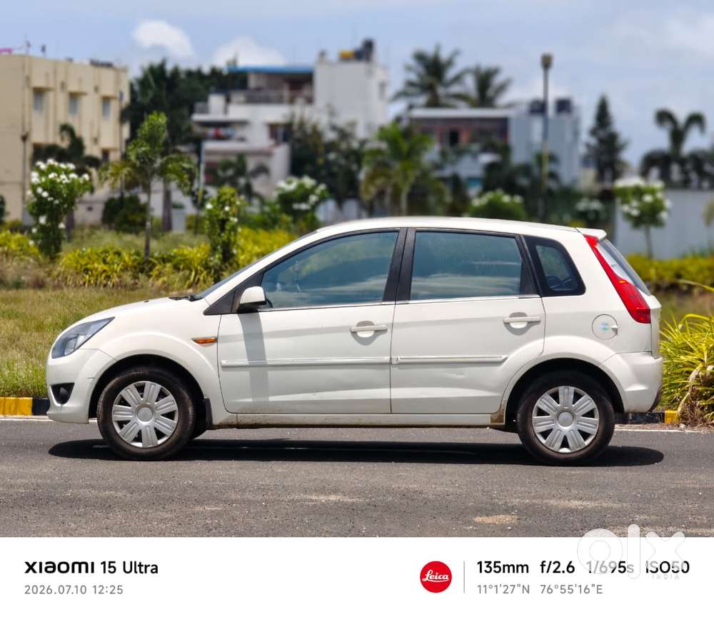 Ford Figo Petrol Zxi, 2010, Petrol