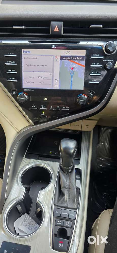 Toyota Camry 2.5 Hybrid, 2019, Petrol