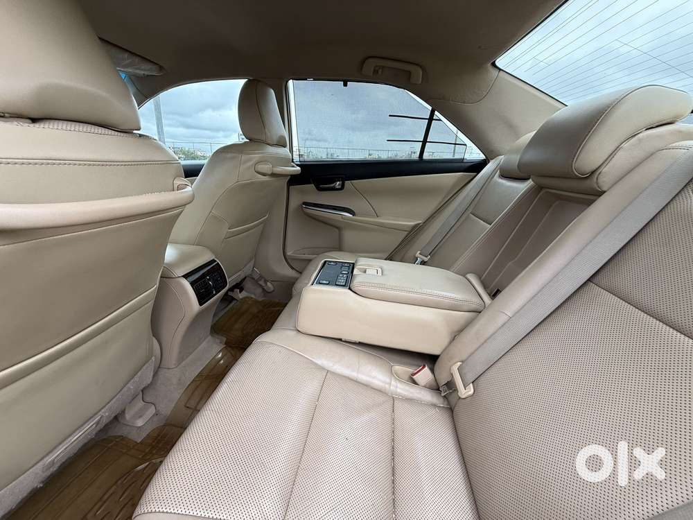 Toyota Camry Hybrid, 2015, Petrol